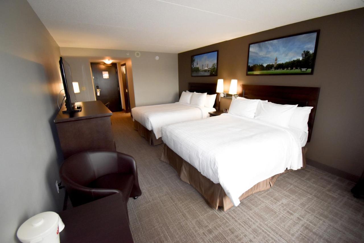 Canad Destination Centre Club Regent Casino